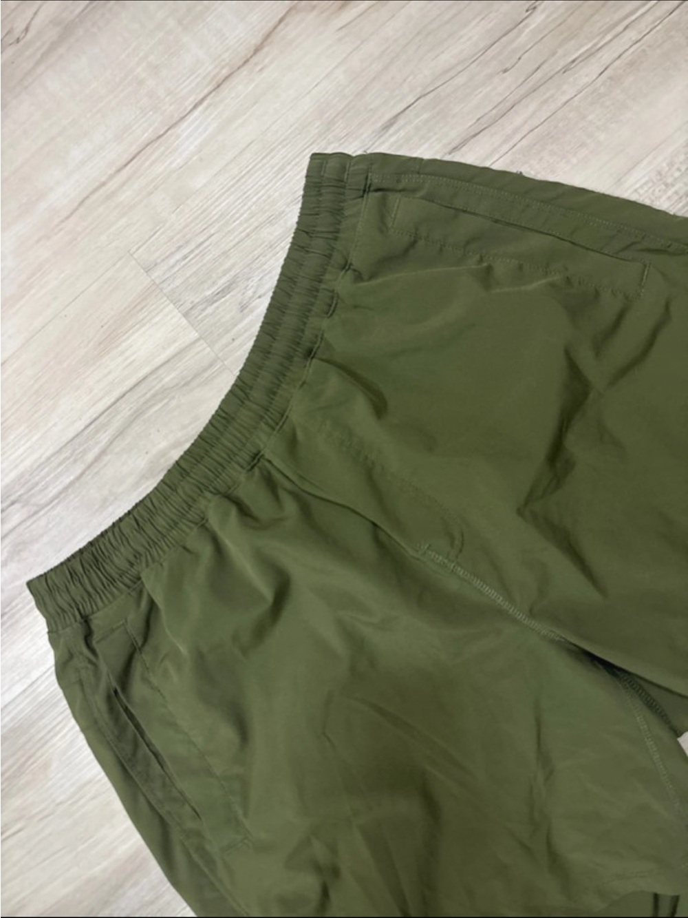 Men's XL Olive Green FreeBallers Casual Short - Picture 2 of 5